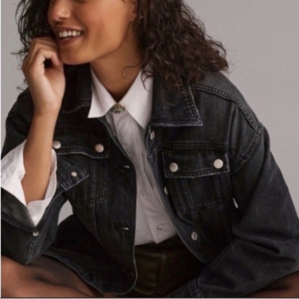 Anthropologie Pilcro Longline Denim Trucker Jacket Size XS Fits like a M!